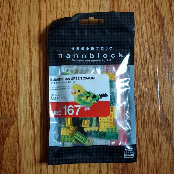 (NIB) Nanoblock Green Opaline Budgerigar 80 pieces - Picture 1 of 2